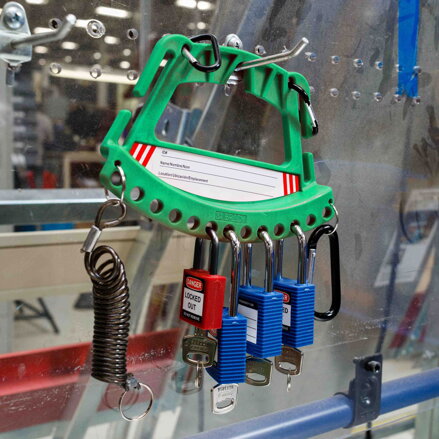 SAFETY LOCK & TAG CARRIER - GREEN SAFETY LOCK & TAG CARRIER - GREEN