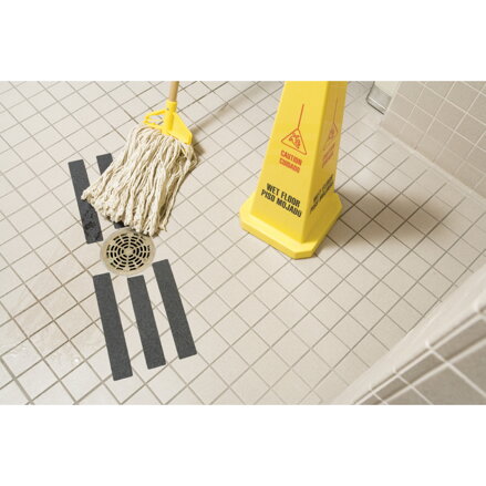 STRIPED ANTI-SKID TAPE BLK/YEL STRIPED ANTI-SKID TAPE BLK/YEL