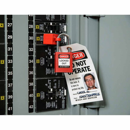 B851 UNLAMINATED PHOTO TAG B851 UNLAMINATED PHOTO TAG