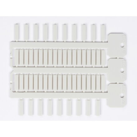 TAG -4 18 WHITE