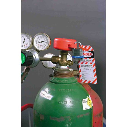 CYLINDER TANK LOCKOUT CYLINDER TANK LOCKOUT
